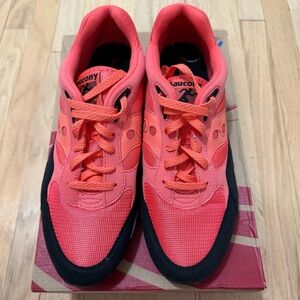 NWT Saucony S70007-71 Shadow 6000 Coral Black Men’s Running Sneakers Size 11.5